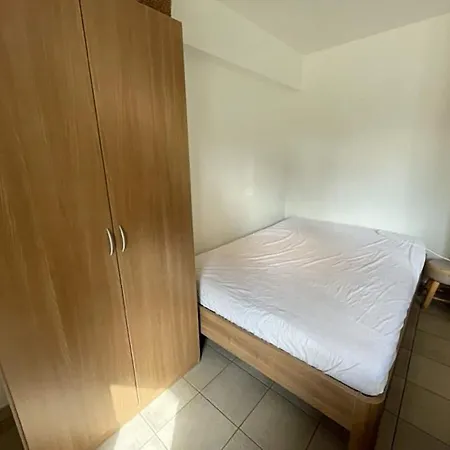 Cosy Near The Center Apartman