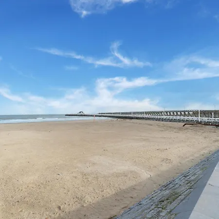 Cosy Near The Center Apartment Blankenberge
