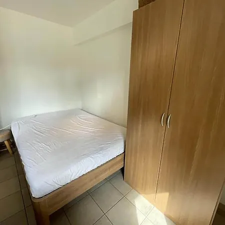 Cosy Near The Center