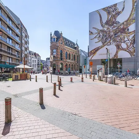 Cosy Near The Center Apartman